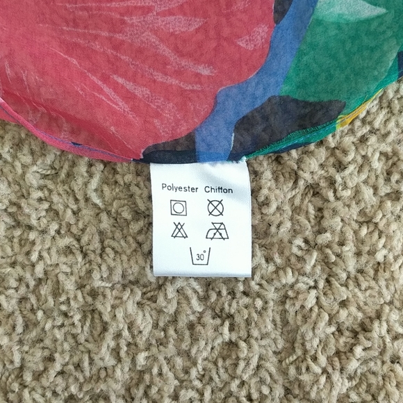 Tropical sarong with matching belt - Picture 4 of 7